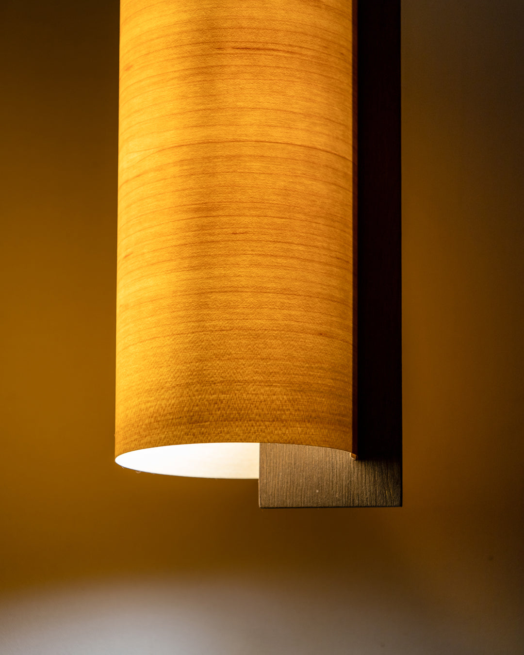 Lámpara de madera "Zilin"